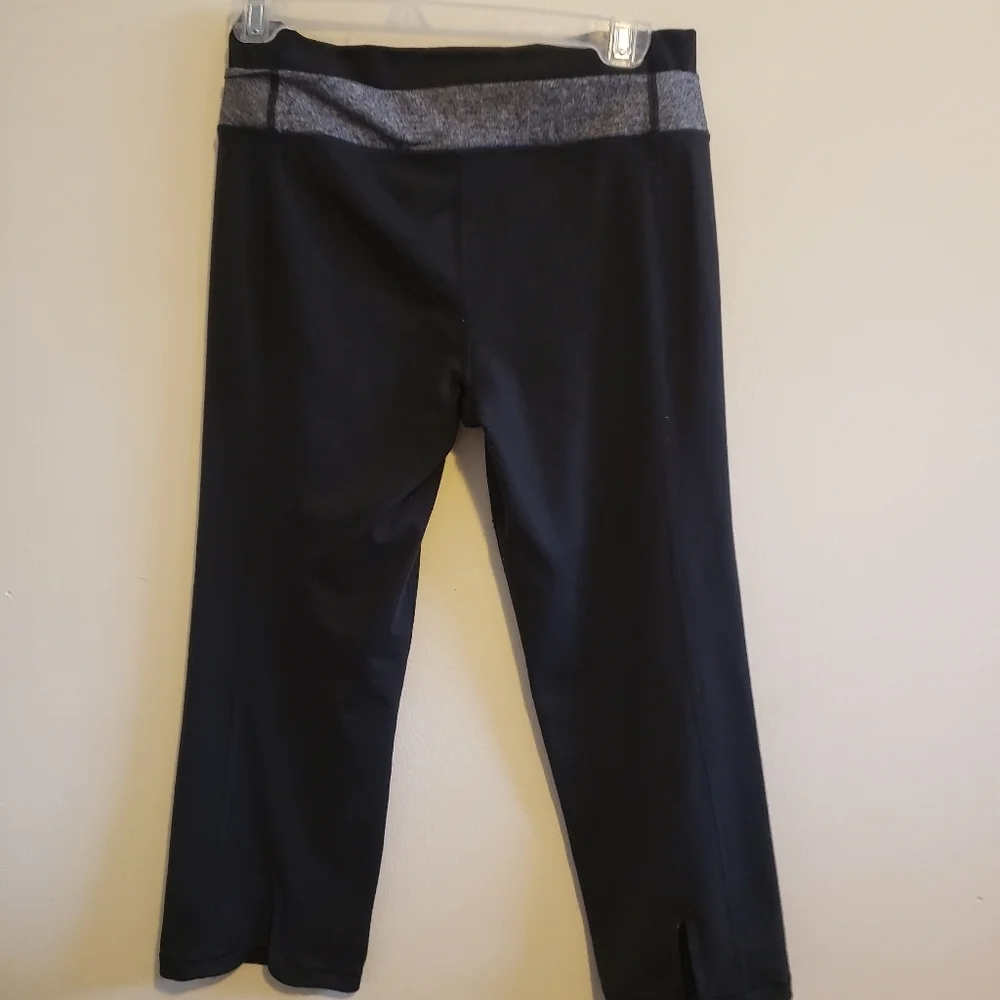 Victoria's Secret Black and Gray Leggings